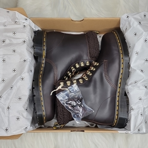 Dr. Martens 1460 Collar Leather Waterproof Boots main image 14